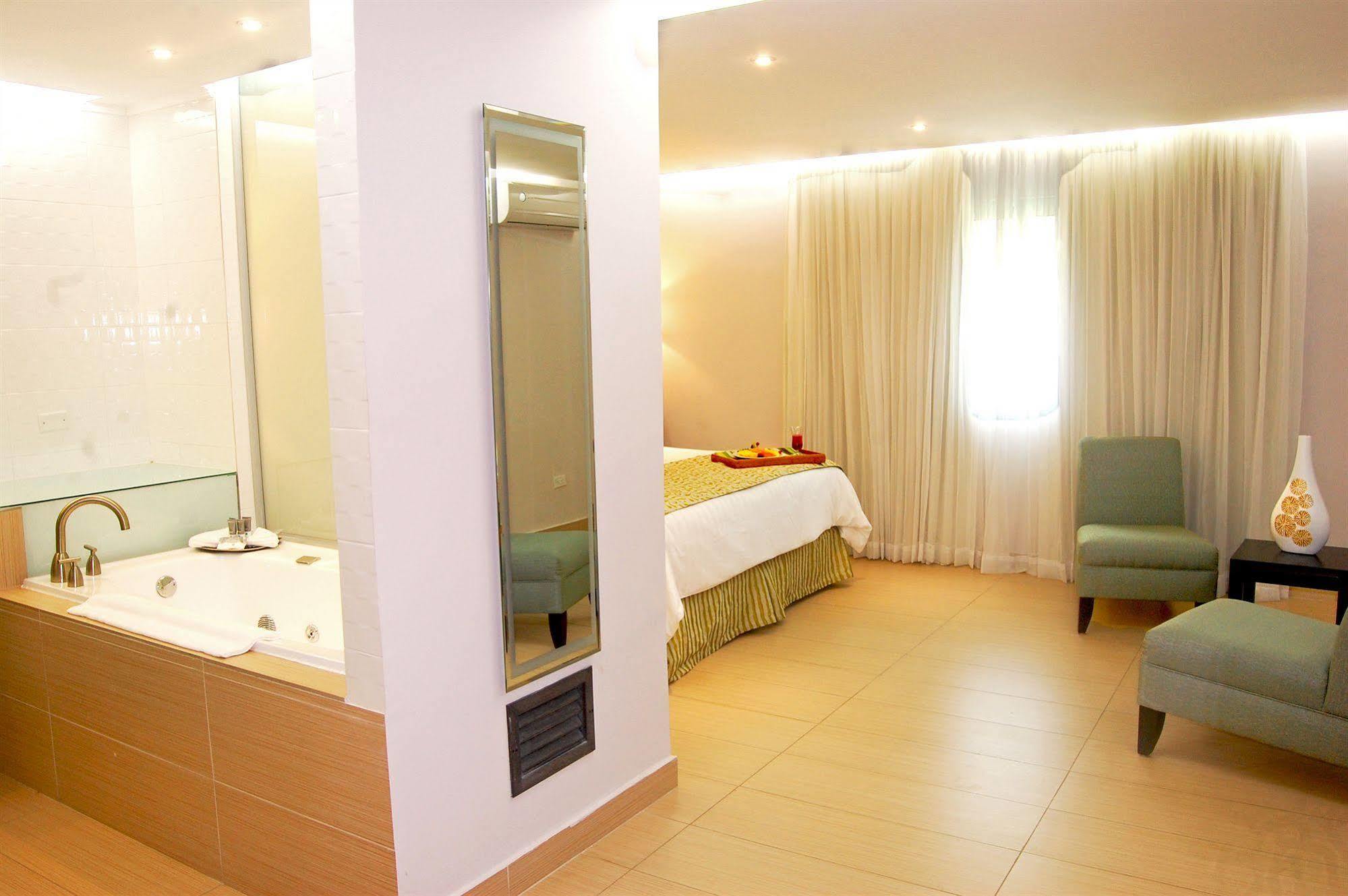 The Saba Hotel Panama City Luaran gambar